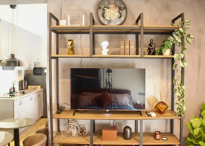 The Brass Burrow, Bel Air Soho *
